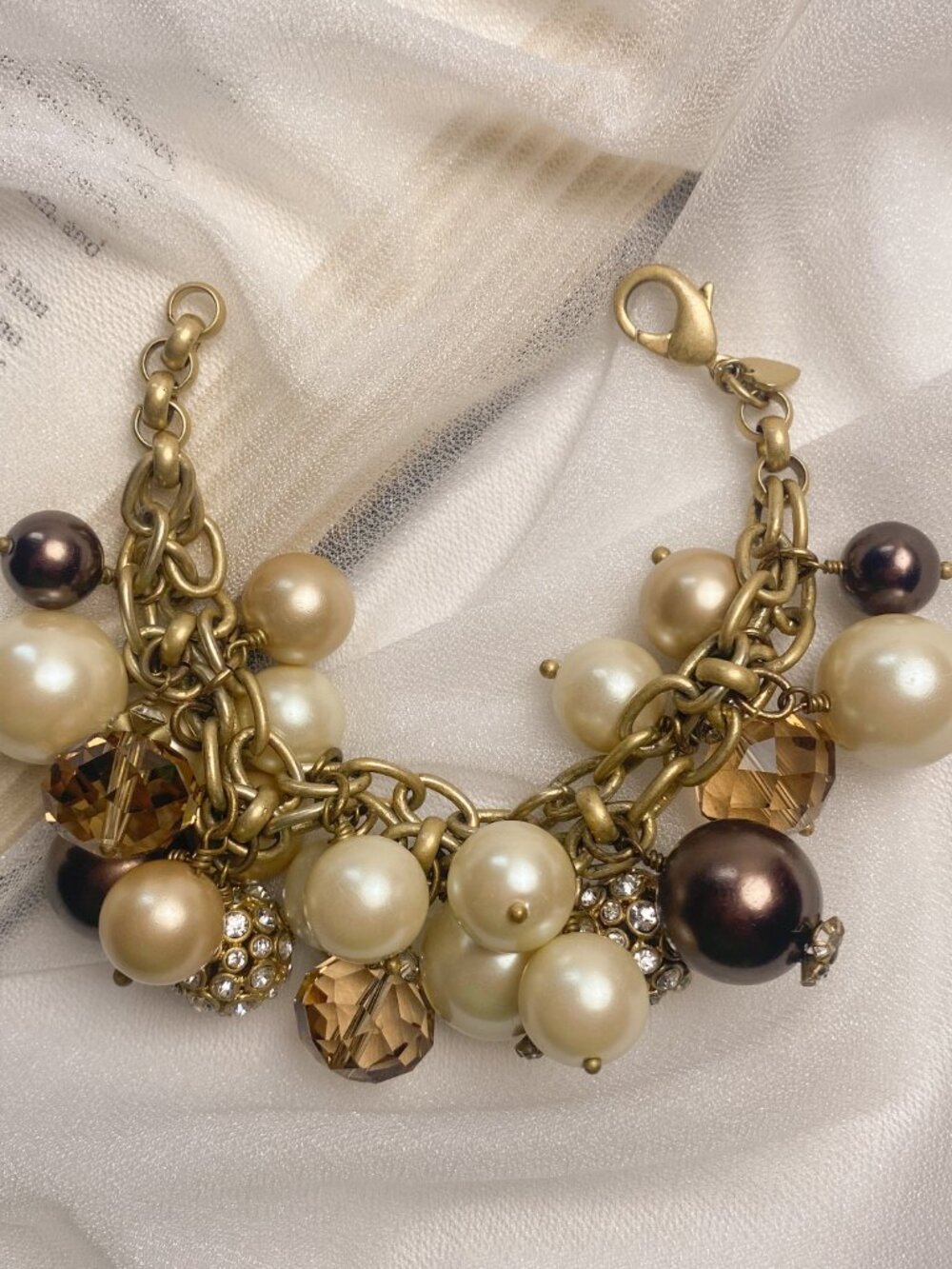 Stella and Dot Audrey Neutral Cluster Pearl Crystal Beaded Gold Chain Bracelet - Picture 3 of 12